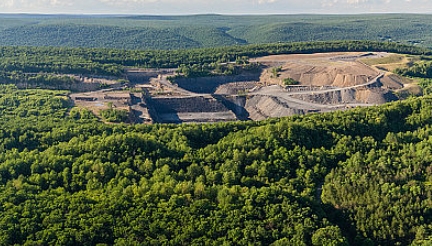 广西钨矿勘探新进展：大桂山探获 45 条富含黑钨矿的倾斜矿脉